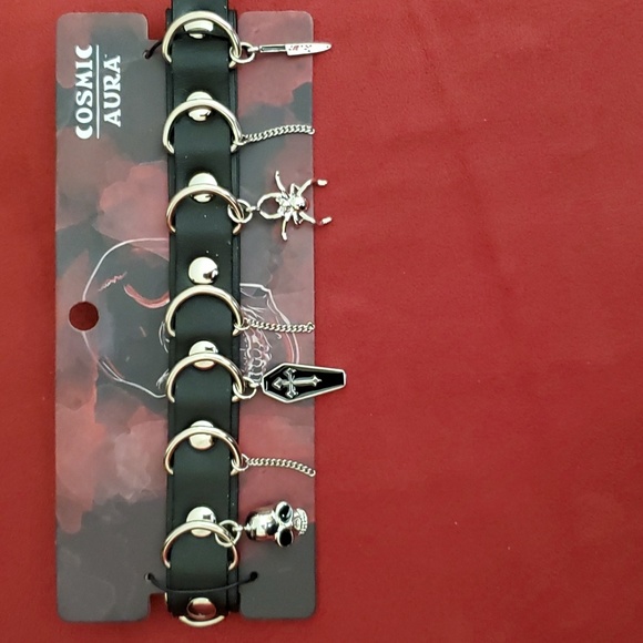 Cosmic Aura Jewelry - *NWT* Hot Topic Cosmic Aura Nk Spider Coffin Charm Choker